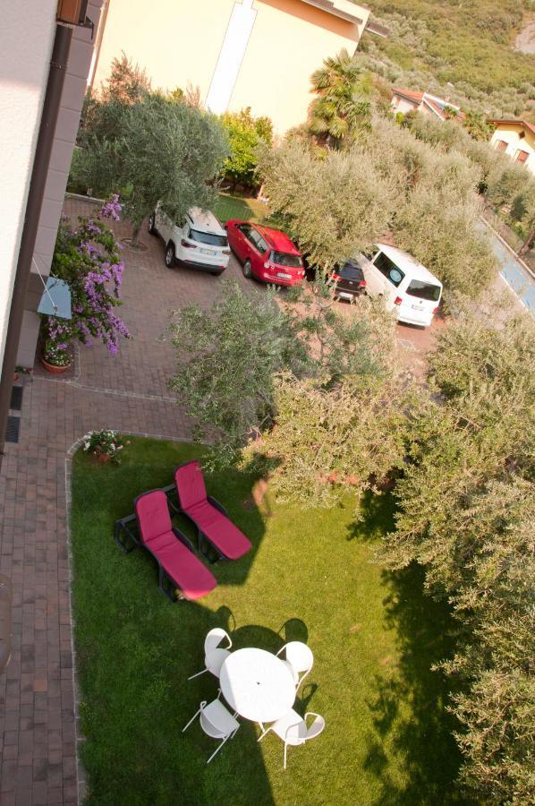 Appartamenti Villa Adriana Torbole Sul Garda Εξωτερικό φωτογραφία